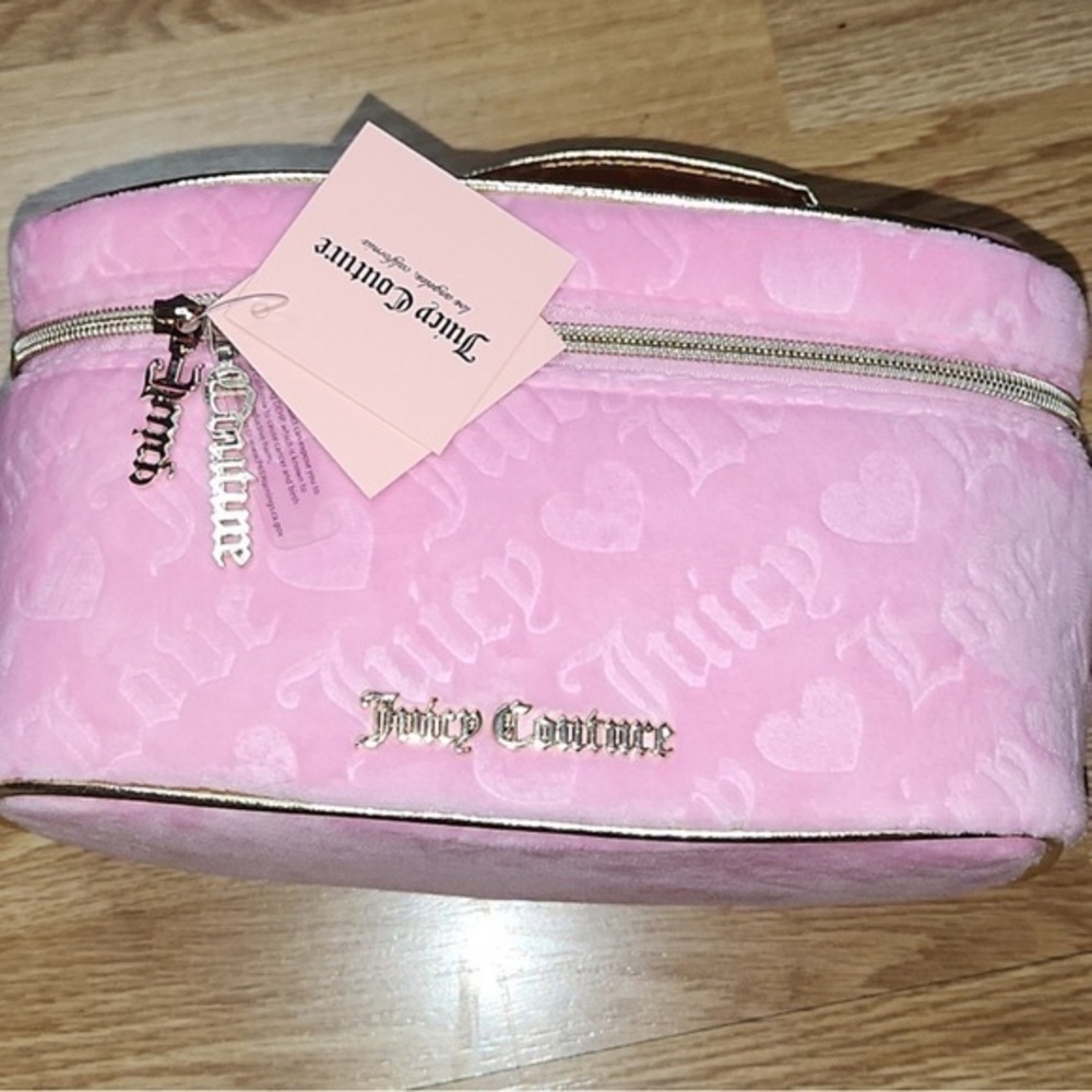 Juicy Couture Light Pink Women's Cosmetic Bag